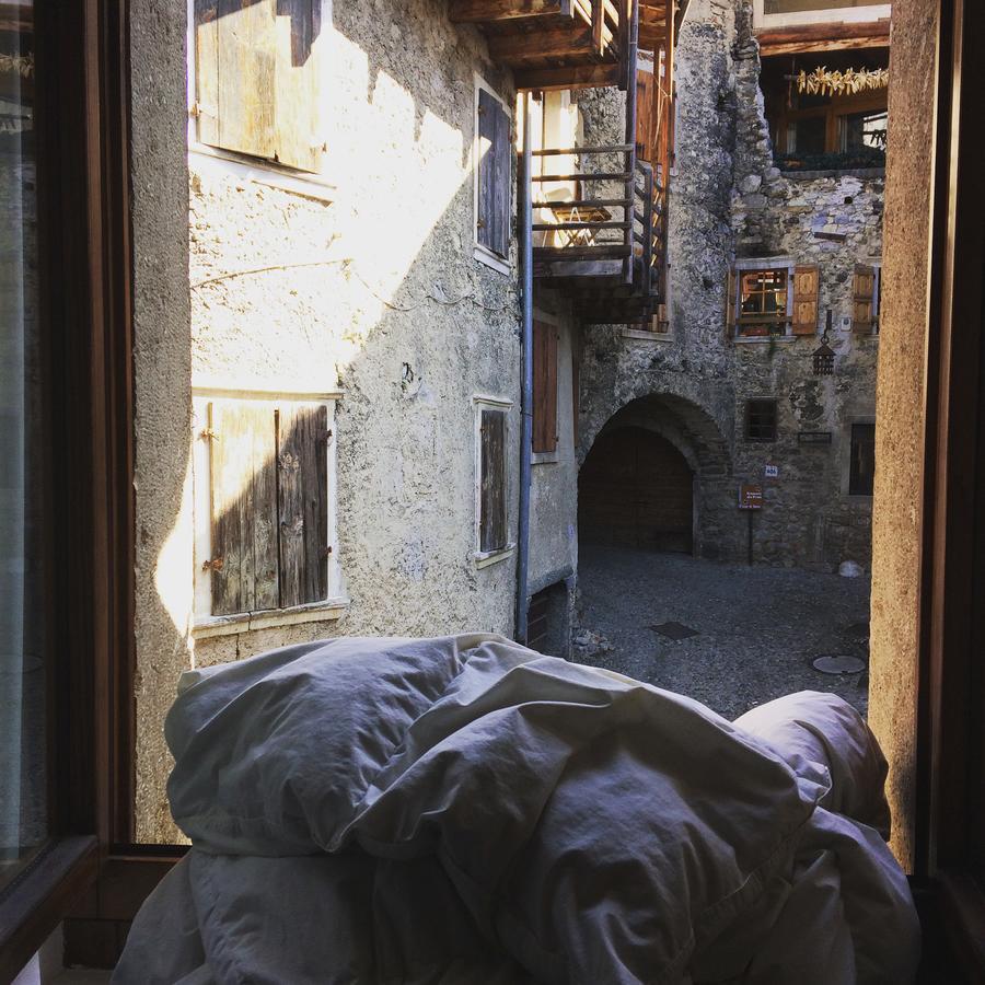 La Piazzetta Di Canale B&B Тенно Экстерьер фото
